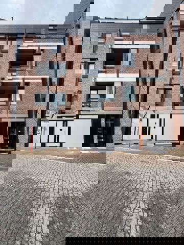 Immeuble à usage multiple à vendre <br> 3570 - Alken