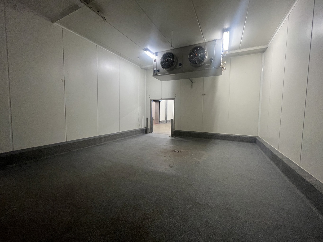 À VENDRE IMMEUBLE INDUSTRIEL HEUSDEN-ZOLDER