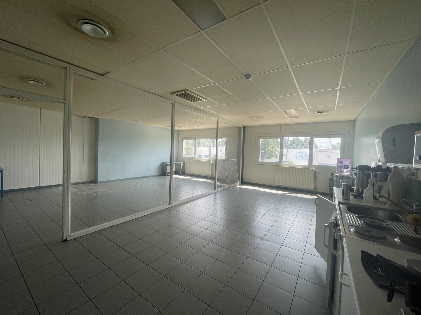 À VENDRE IMMEUBLE INDUSTRIEL HEUSDEN-ZOLDER