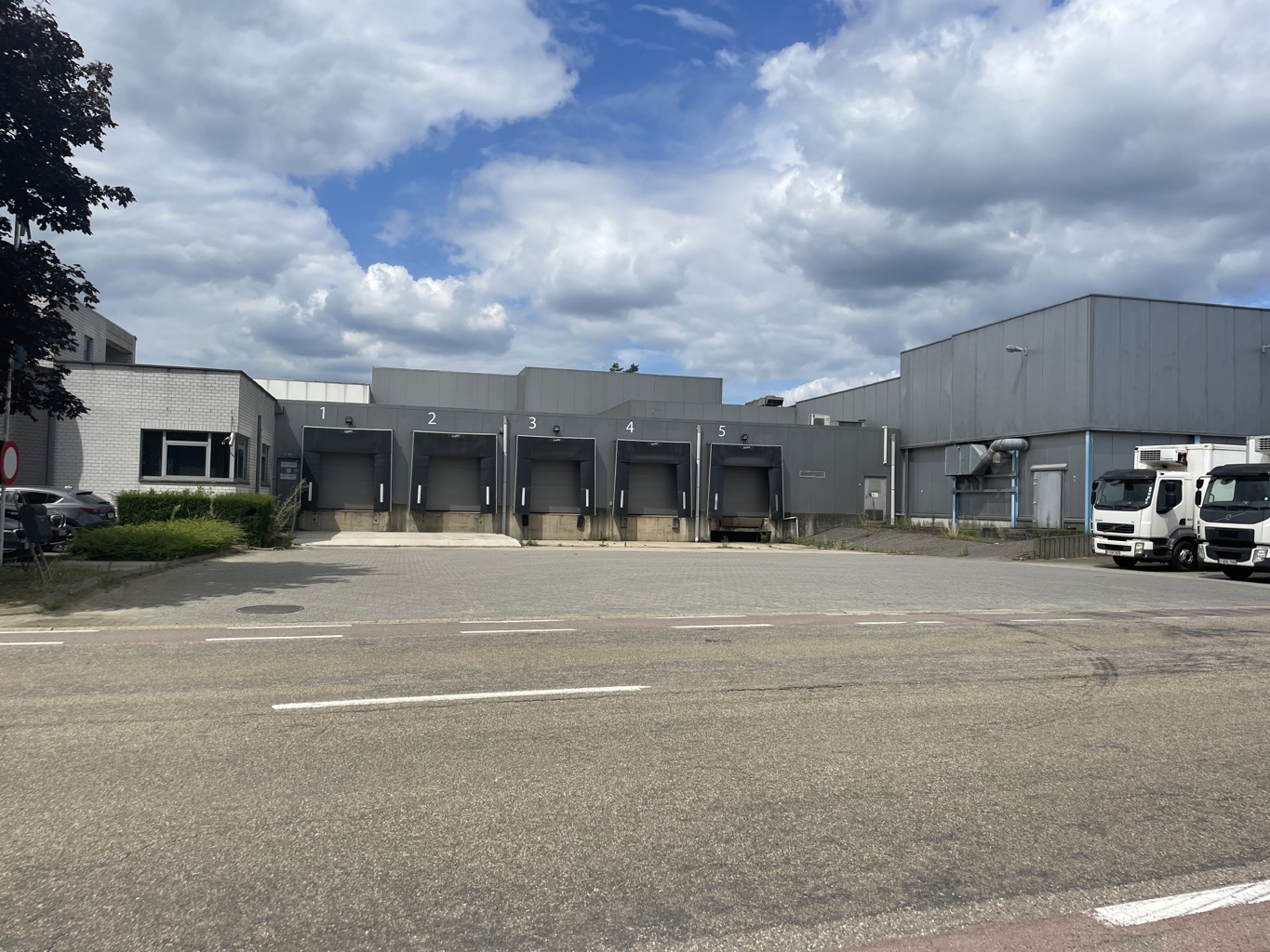 À VENDRE IMMEUBLE INDUSTRIEL HEUSDEN-ZOLDER