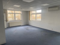 A LOUER - NIVELLES - BUREAUX