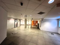 A VENDRE - BUREAUX / ESPACE COMMERCIAL - MORLANWELZ