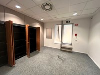 A VENDRE - BUREAUX / ESPACE COMMERCIAL - MORLANWELZ