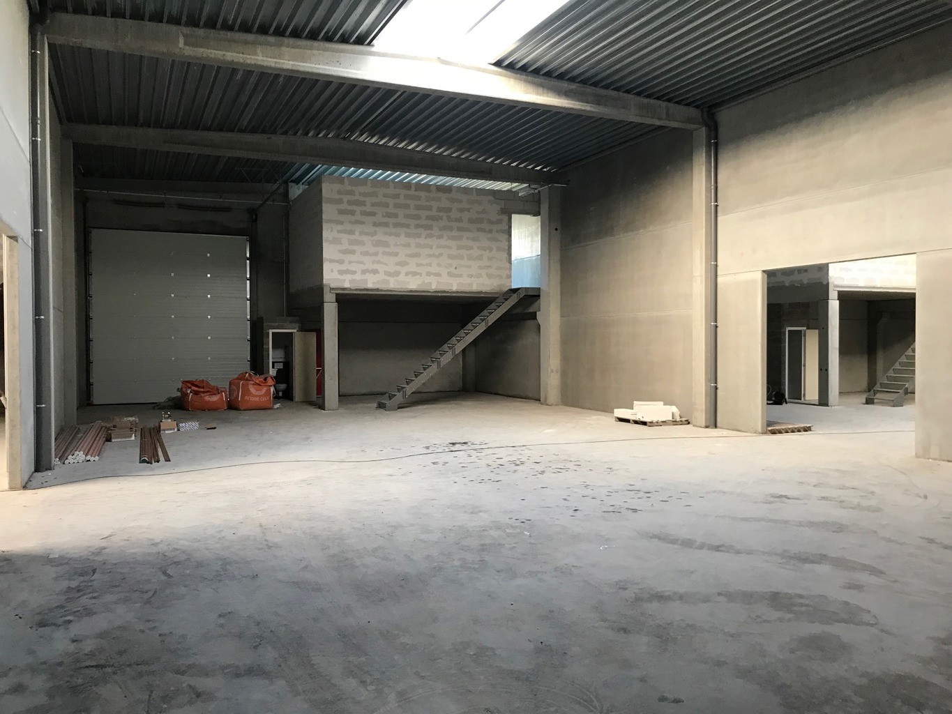 A LOUER - BRAINE L'ALLEUD - UNITE PME