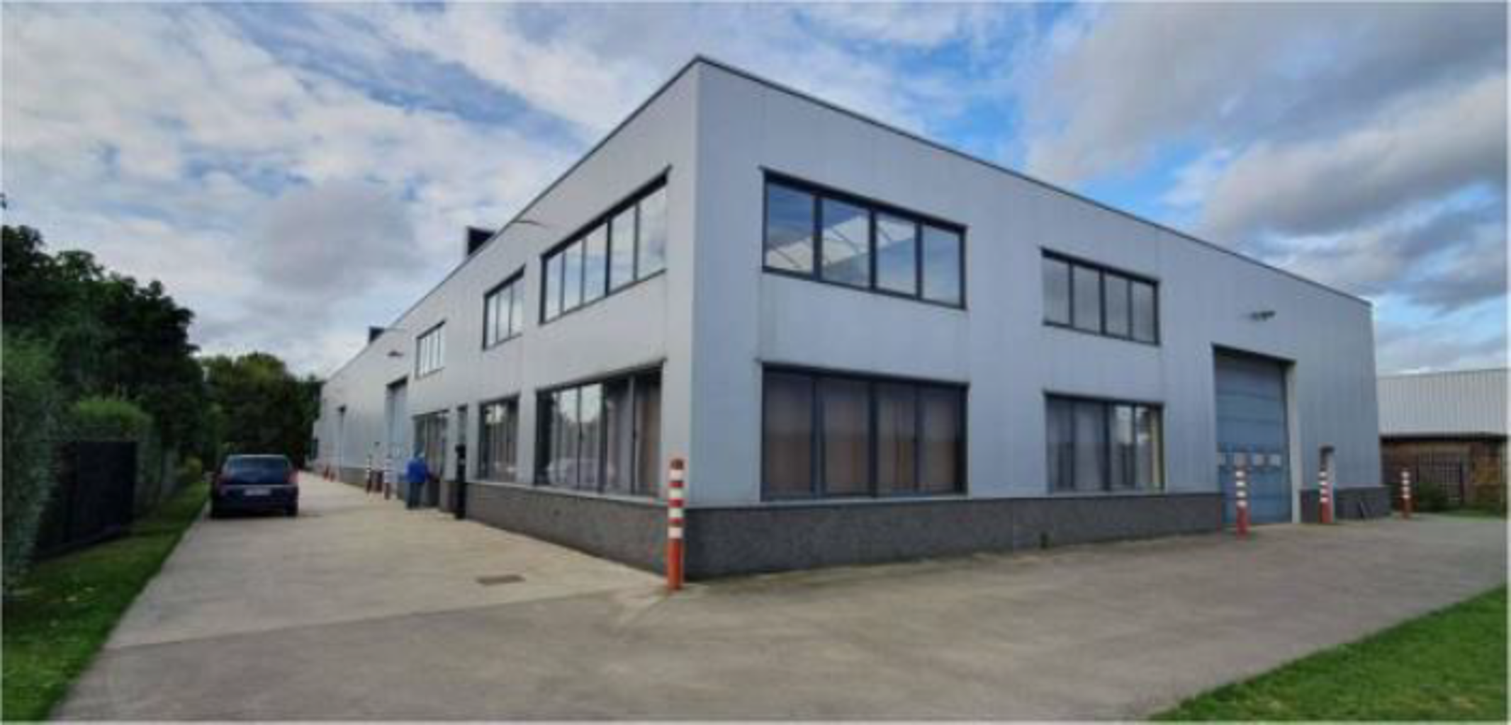 Multifunctional industrial building FOR RENT in Lier