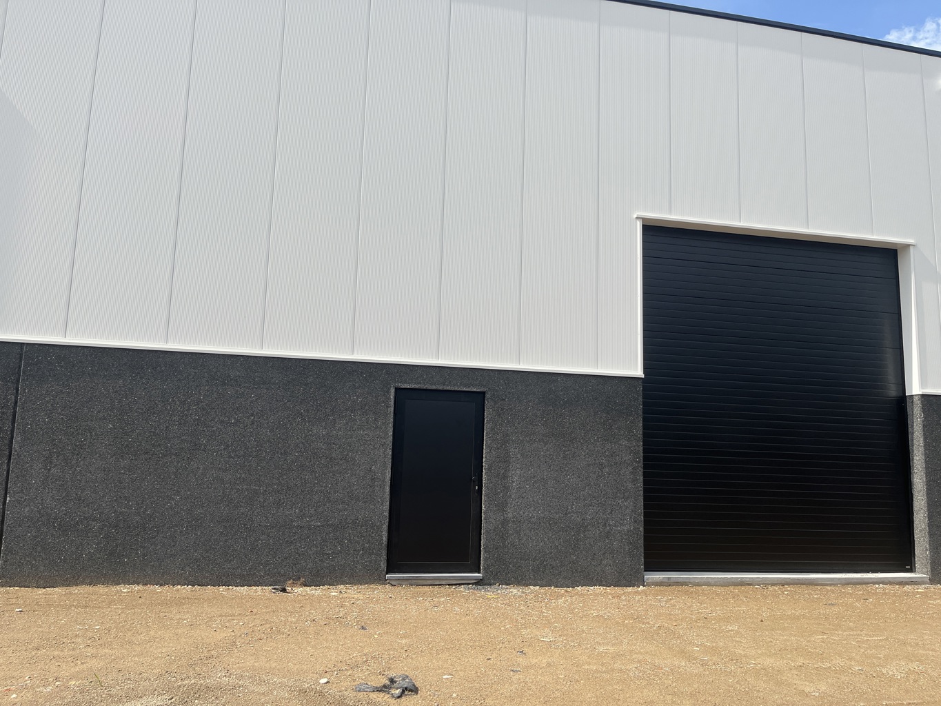 FOR SALE NEW + FINISHED SME UNIT HEIST-OP-DEN-BERG