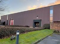 A LOUER - ENTREPOT + BUREAUX - LOUVAIN-LA-NEUVE