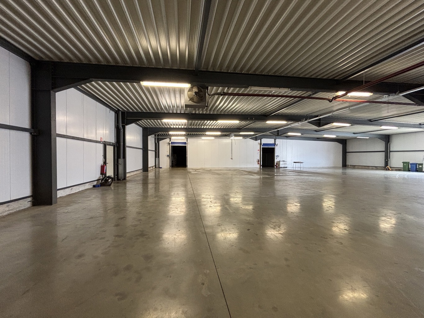 Polyvalent building for rent <br> 2530 - Boechout