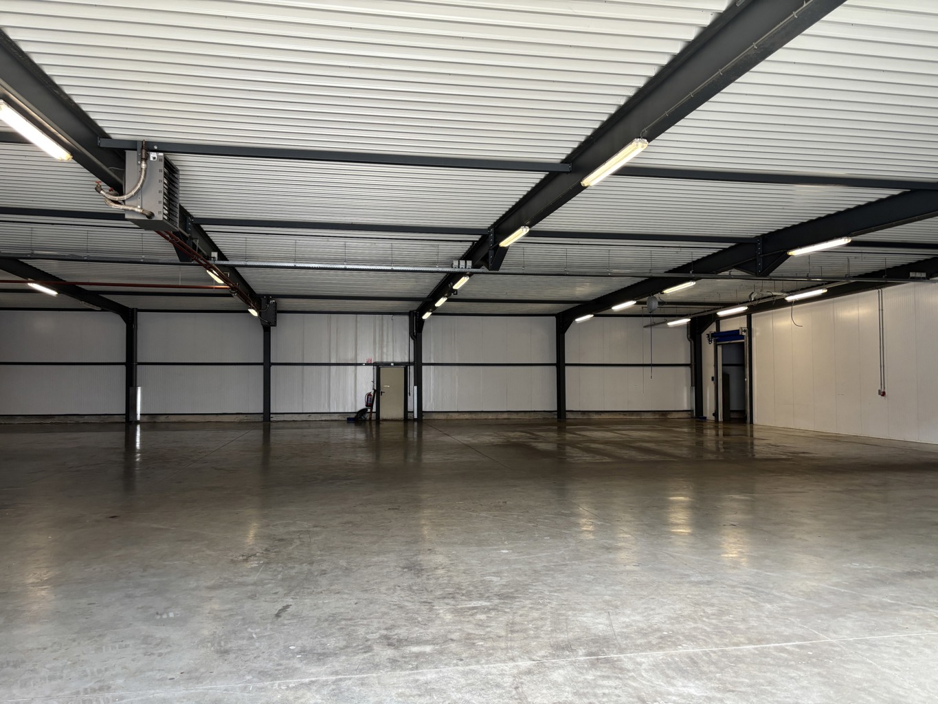 Polyvalent building for rent <br> 2530 - Boechout