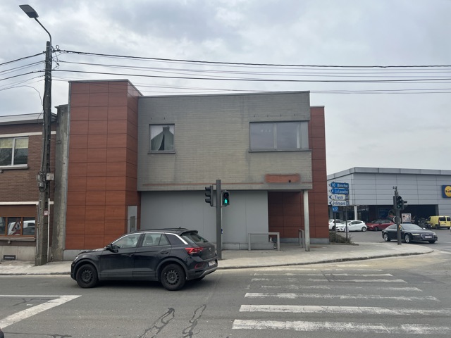 Commerce individuel à vendre <br> 7170 - Manage