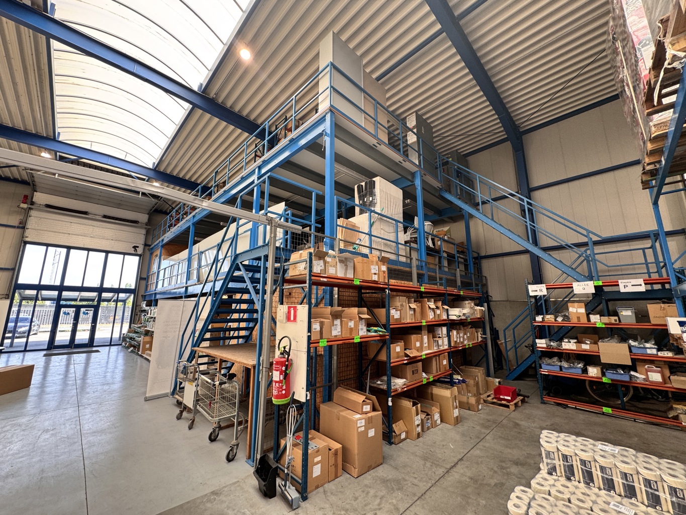 A VENDRE - Loncin (Liège) - Immeuble semi-industriel