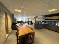 A VENDRE - Welkenraedt - Immeuble mixte (commerce + dépôt)