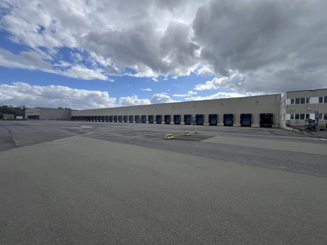 Immeuble industriel à louer <br> 6180 - Courcelles