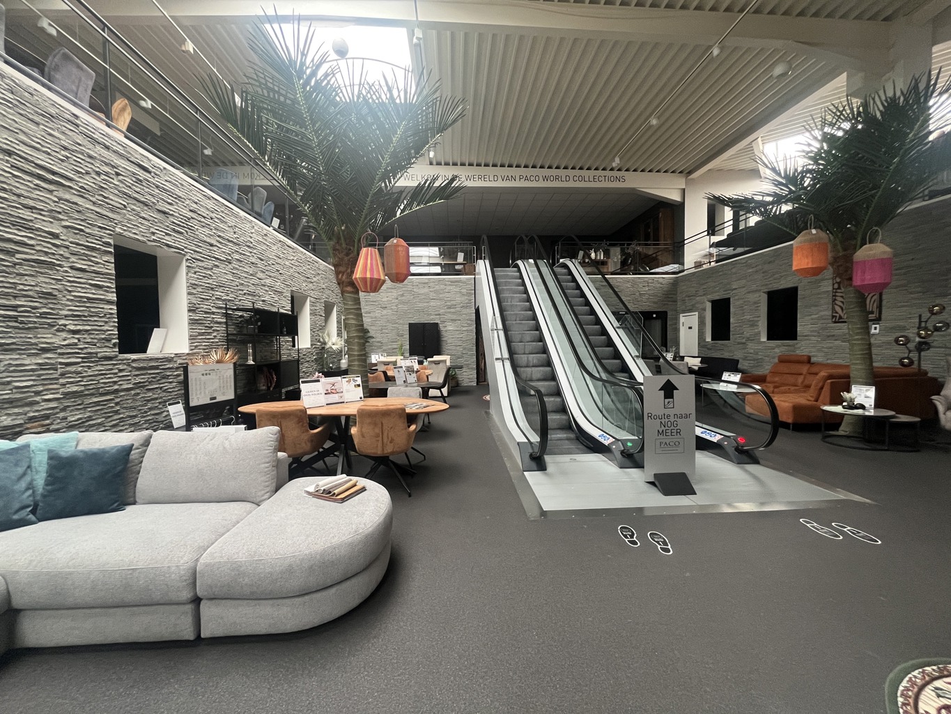 TE KOOP BEDRIJFSGEBOUW OVERPELT