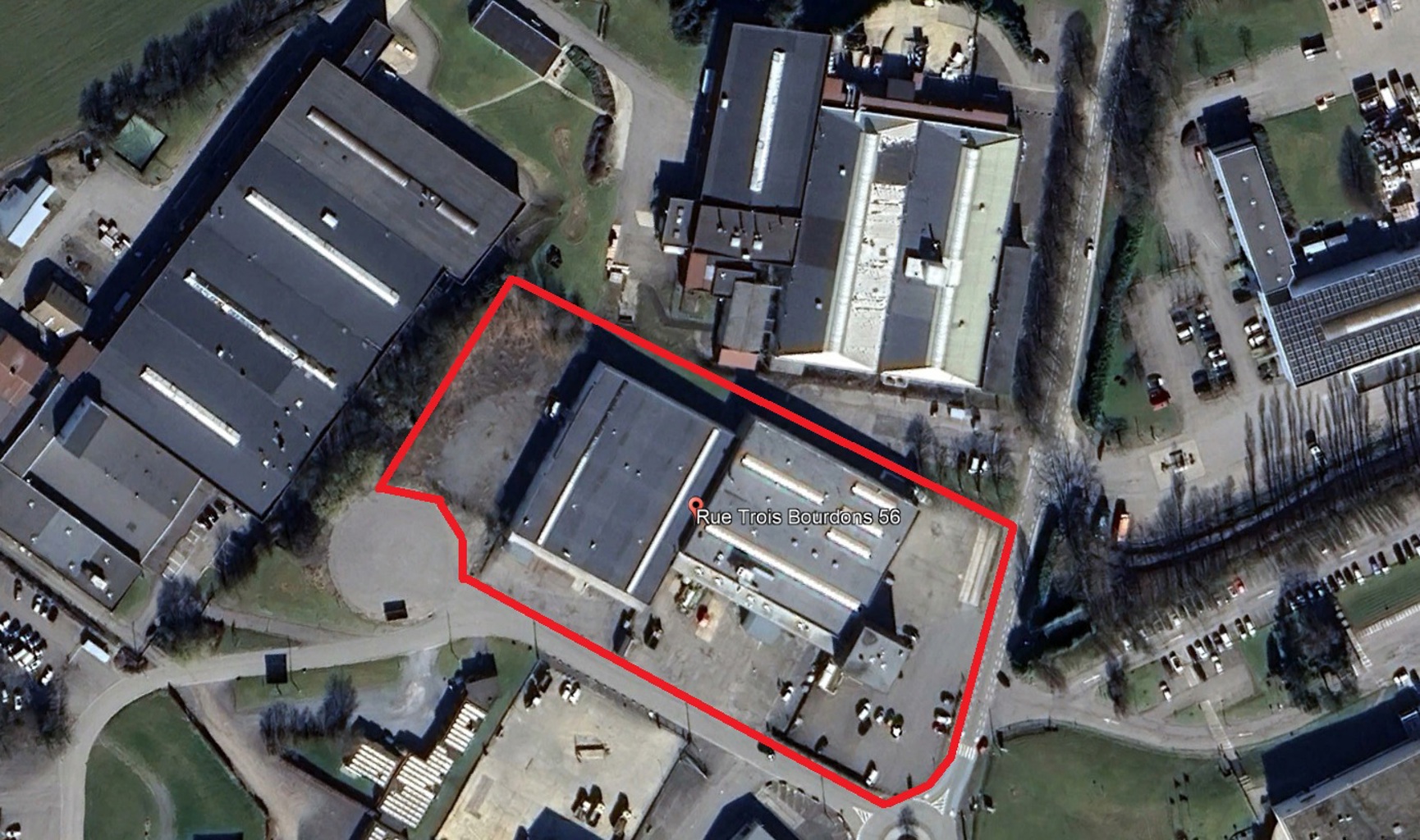 A VENDRE - Welkenraedt - Immeuble semi-industriel