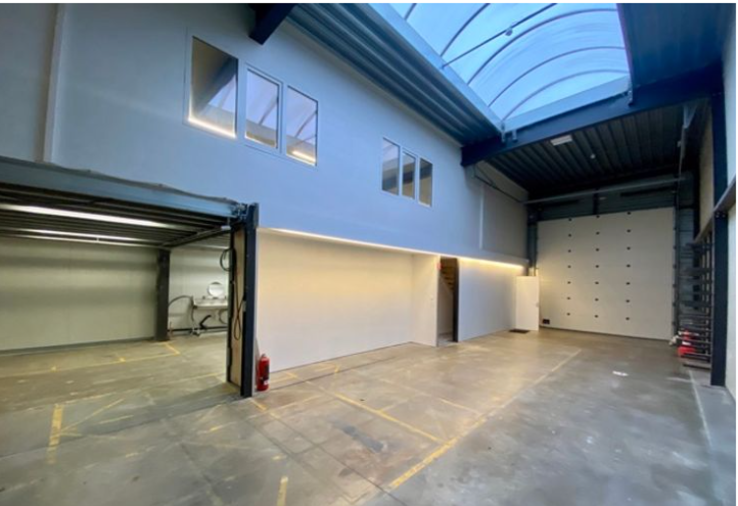 Warehouse for rent <br> 2950 - Kapellen