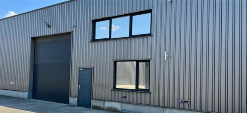 Entrepôt à louer <br> 2950 - Kapellen