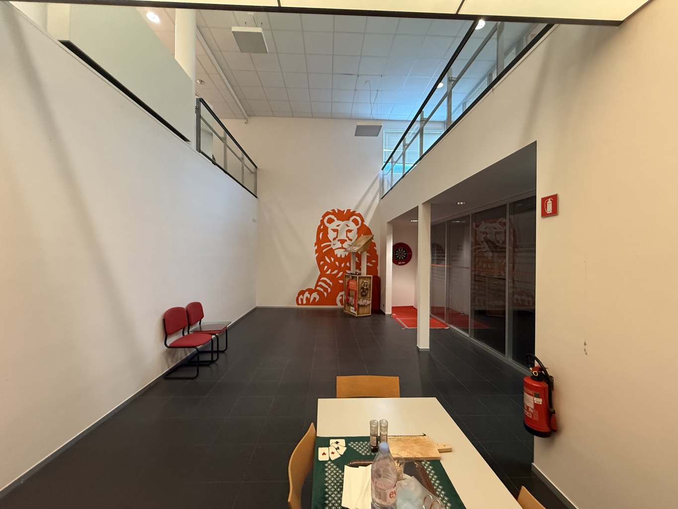 TE KOOP - KANTOREN/COMMERCIELE HANDELSRUIMTE - MALDEGEM