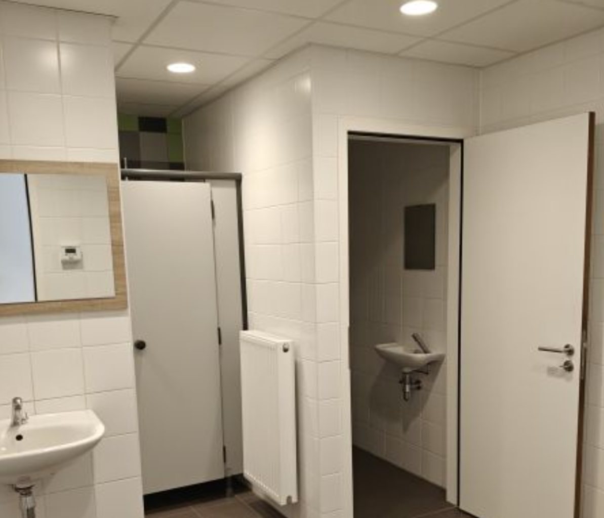 Kantoren & magazijn te huur <br> 2850 - Boom