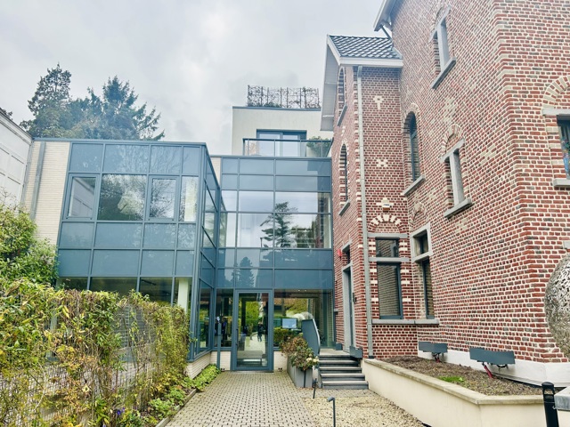 Immeuble de bureaux à louer <br> 1180 - Uccle