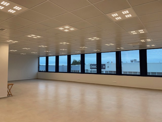 Immeuble de bureaux à louer <br> 9255 - Buggenhout