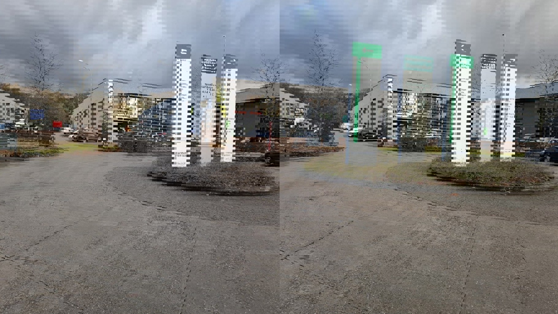 Gebouw voor gemengd gebruik te huur <br> 2950 - Kapellen