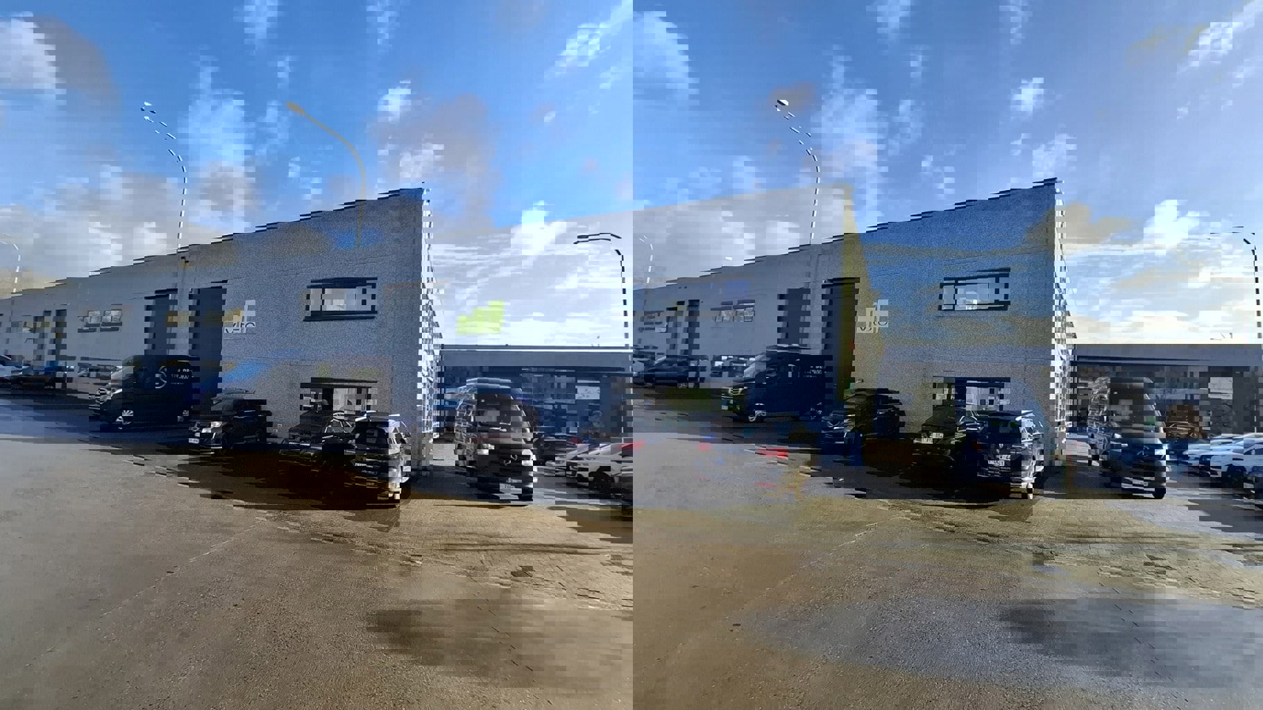 Gebouw voor gemengd gebruik te huur <br> 2950 - Kapellen