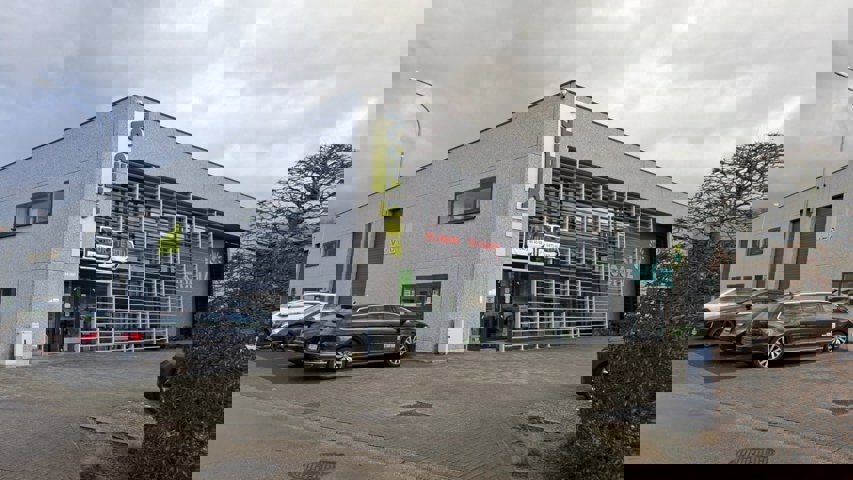 Immeuble a usage multiple à louer <br> 2950 - Kapellen