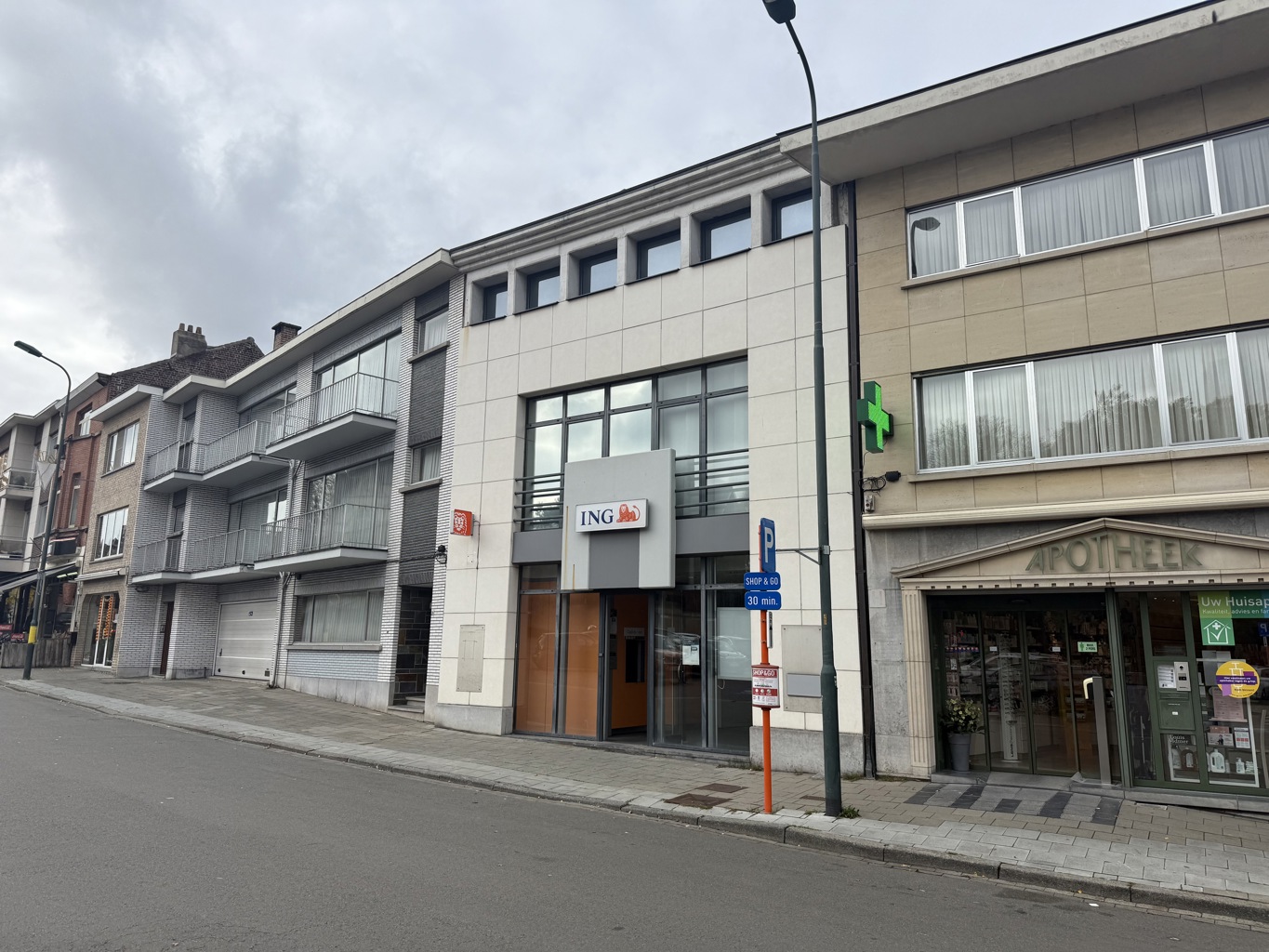 TE KOOP - COMMERCIEEL GEBOUW/ KANTOOR - DIEGEM