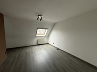 TE KOOP - KANTOOR GEBOUW + APPARTEMENT - MEULEBEKE