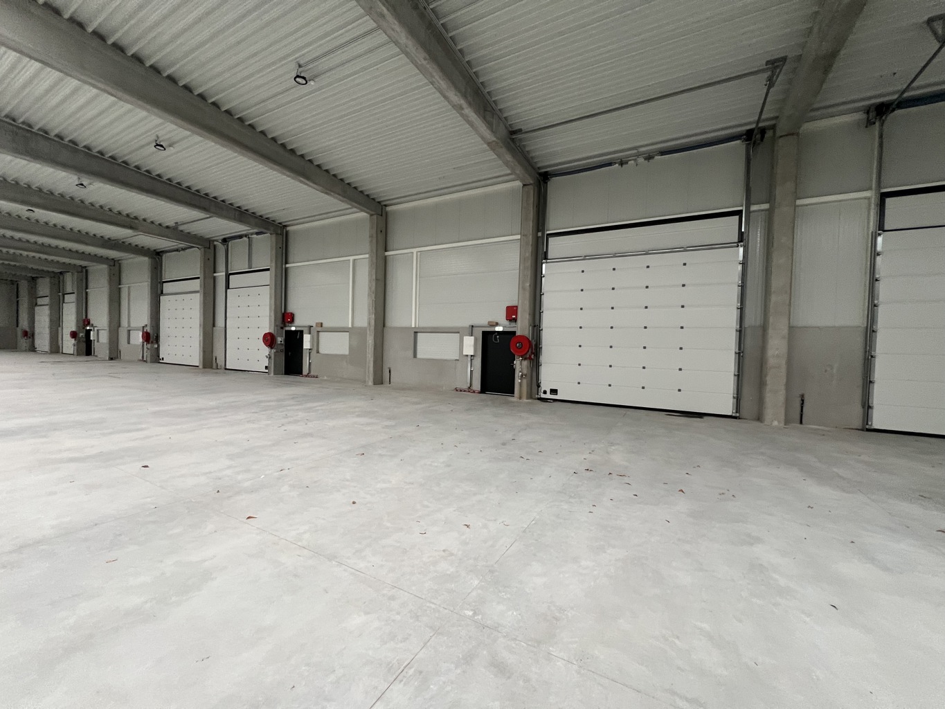 Industrial building for rent <br> 6041 - Charleroi Gosselies
