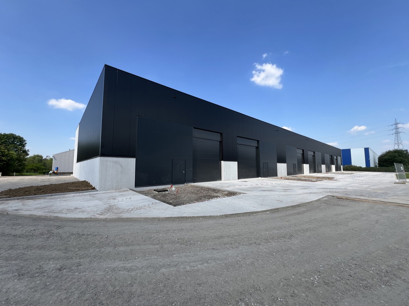 Industrial building for rent <br> 6041 - Charleroi Gosselies