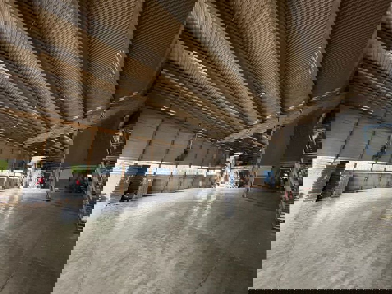 Industrial building for rent <br> 7180 - Seneffe