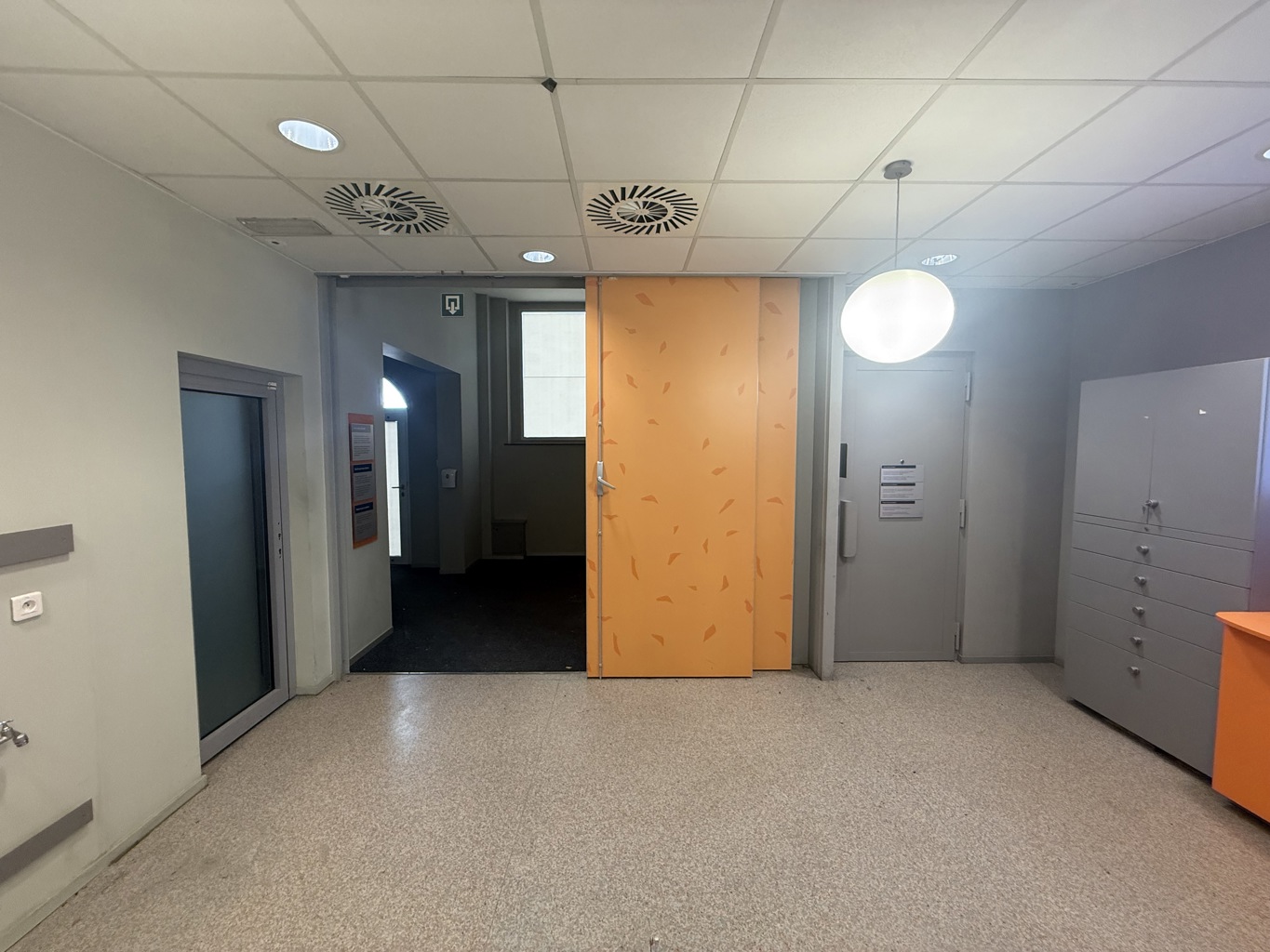 RUE ALPHONESE POULLET 11