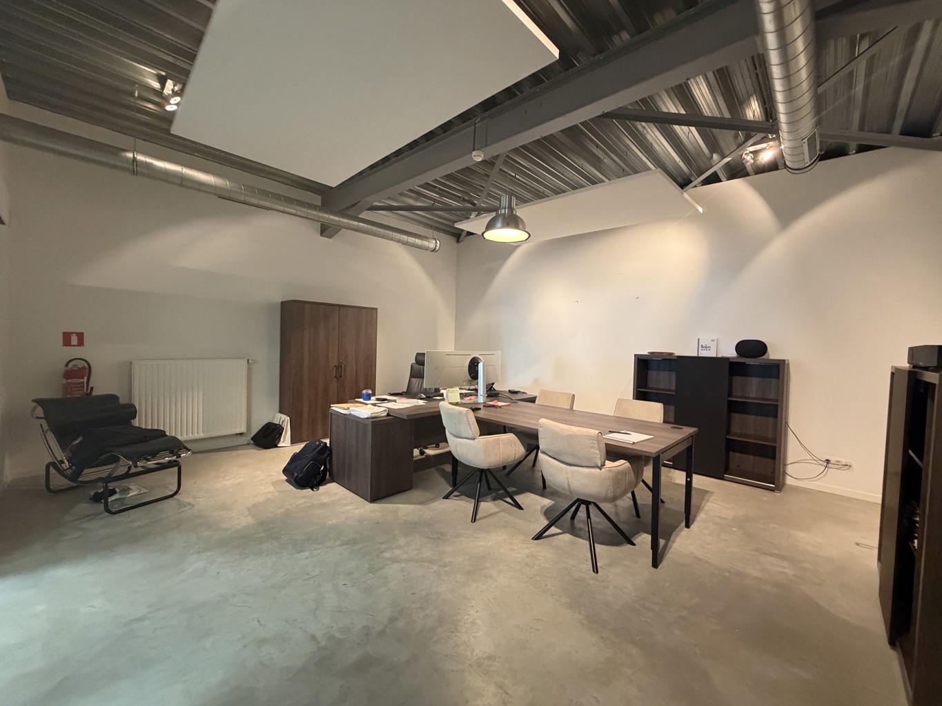 OUDE BAAN 1 UNIT E
