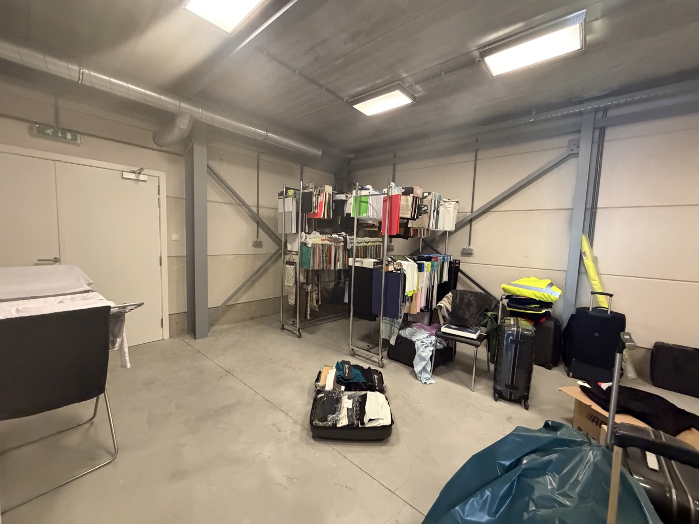 OUDE BAAN 1 UNIT E