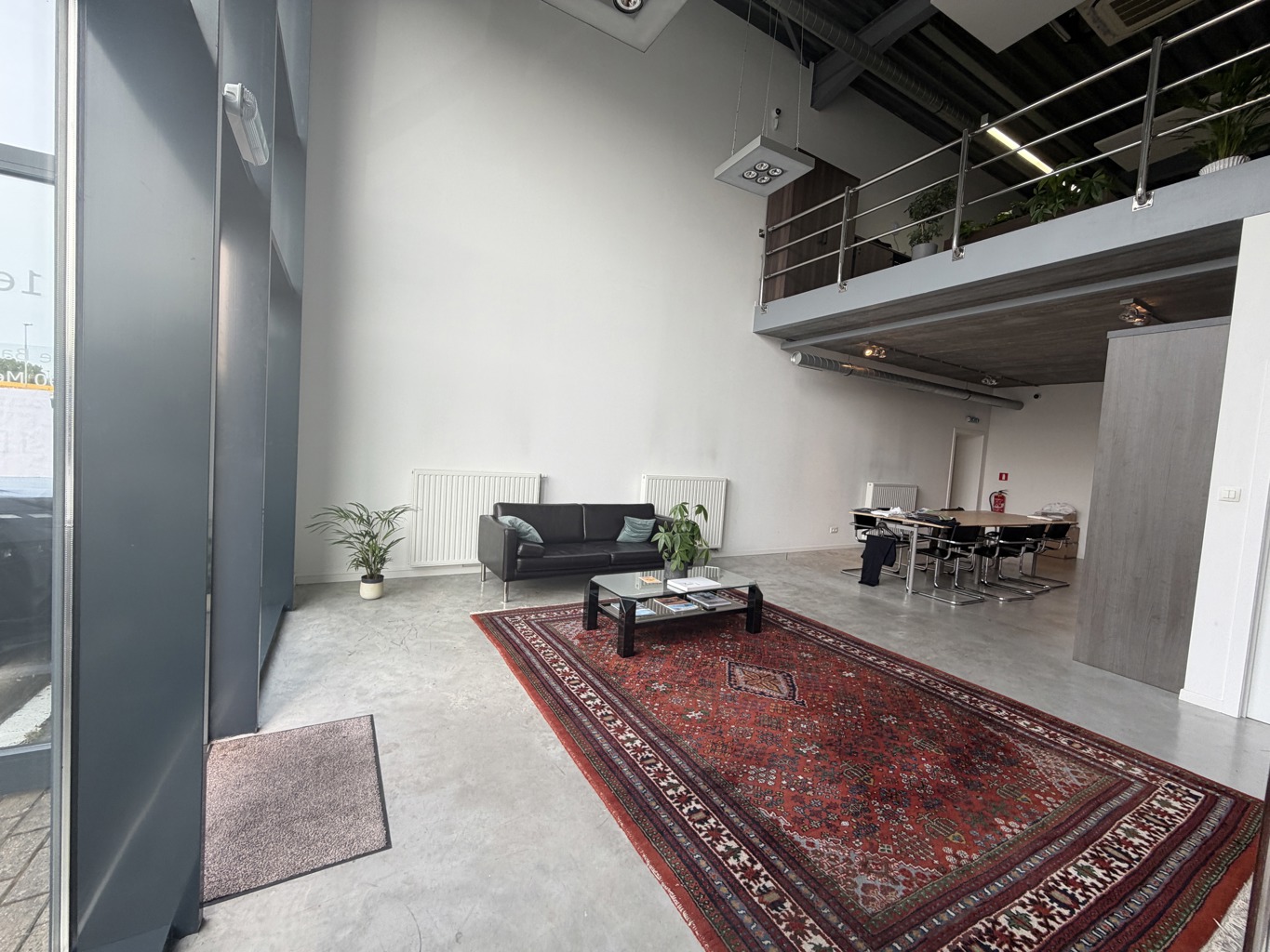 OUDE BAAN 1 UNIT E