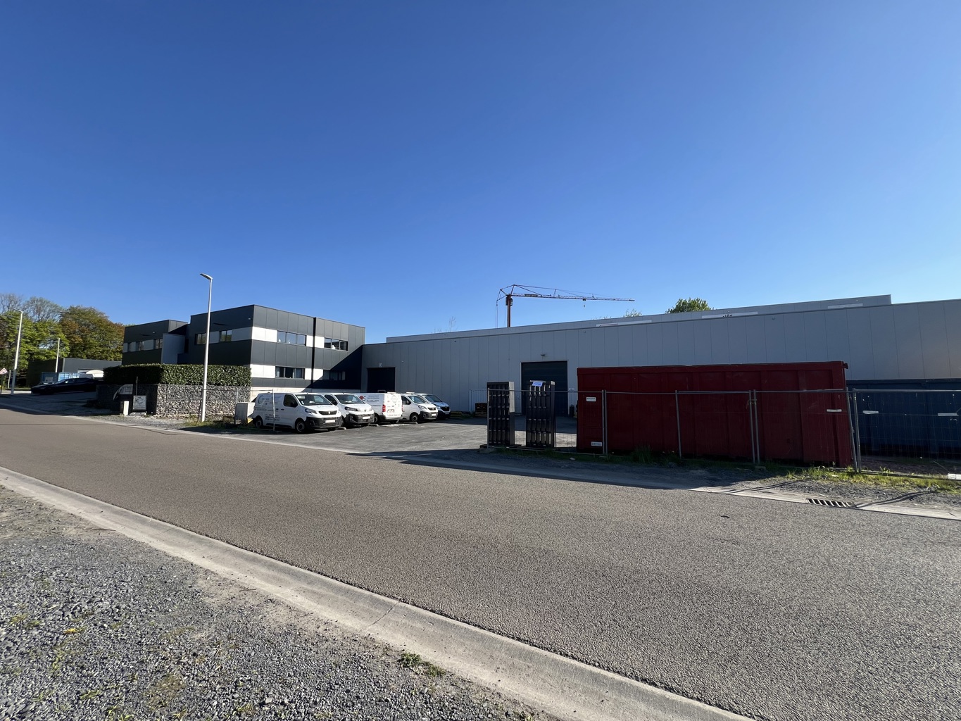 Immeuble industriel à vendre <br> Manage