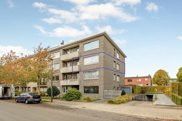 ARMAND SEGERSLEI 120 V2R B6 - 2640 MORTSEL