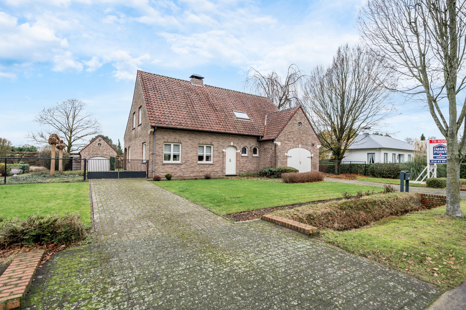 RIJKEVORSEL Zonstraat 10