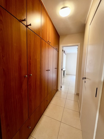 Flat - for rent - 1300 