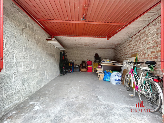 Closed garage - for sale - 1180 Uccle