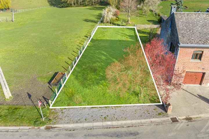 Building ground - for sale - 6990 Hotton