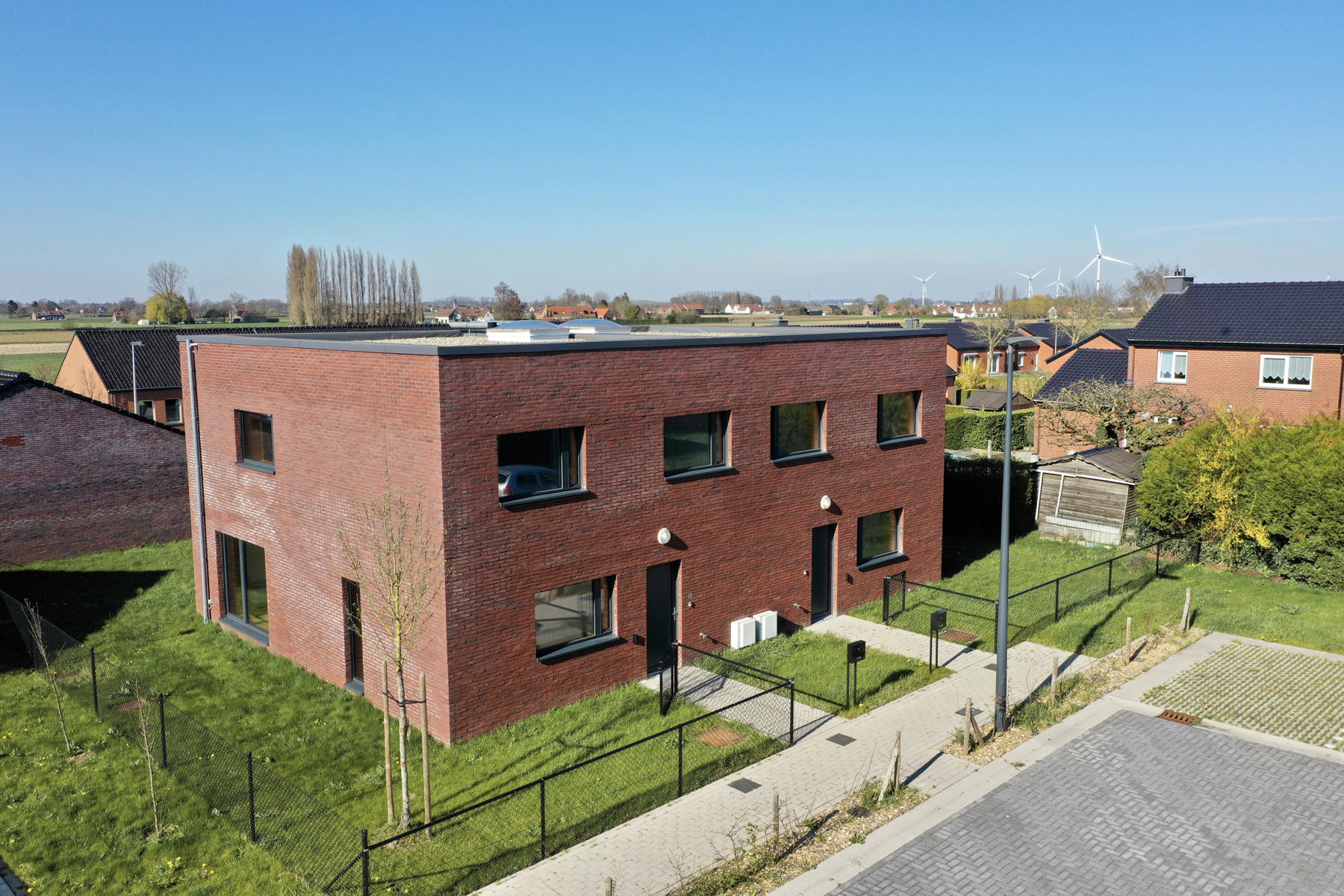 Maison témoin, située dans un clos résidentiel dans la campagne de Néchin  