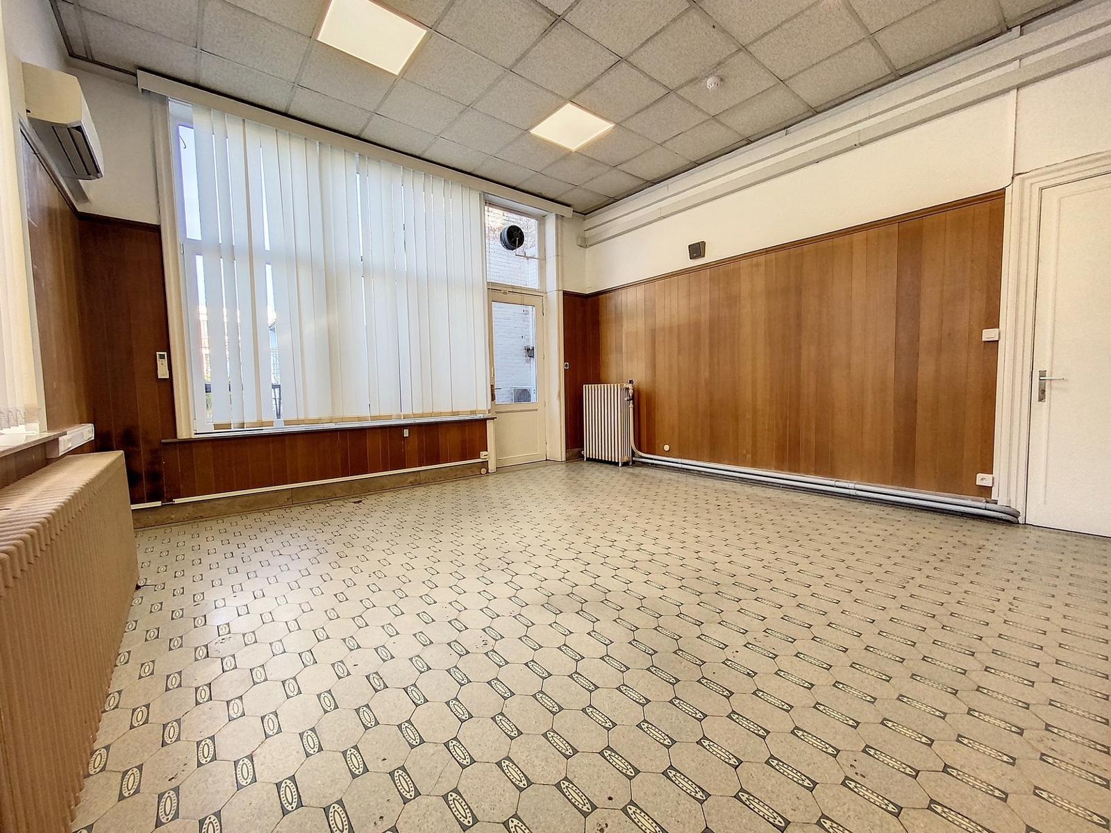 Espace bureau de +/- 150m² dans un immeuble de caractère 