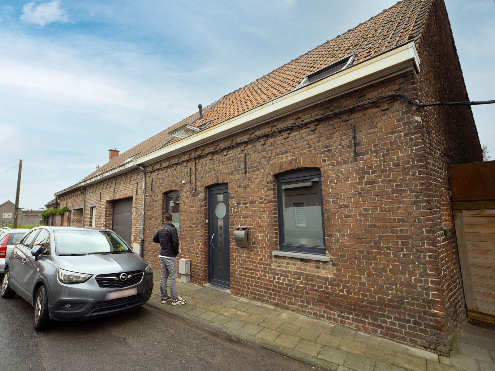 Maison rénovée, 4 chambres, aux allures de loft avec jardin
