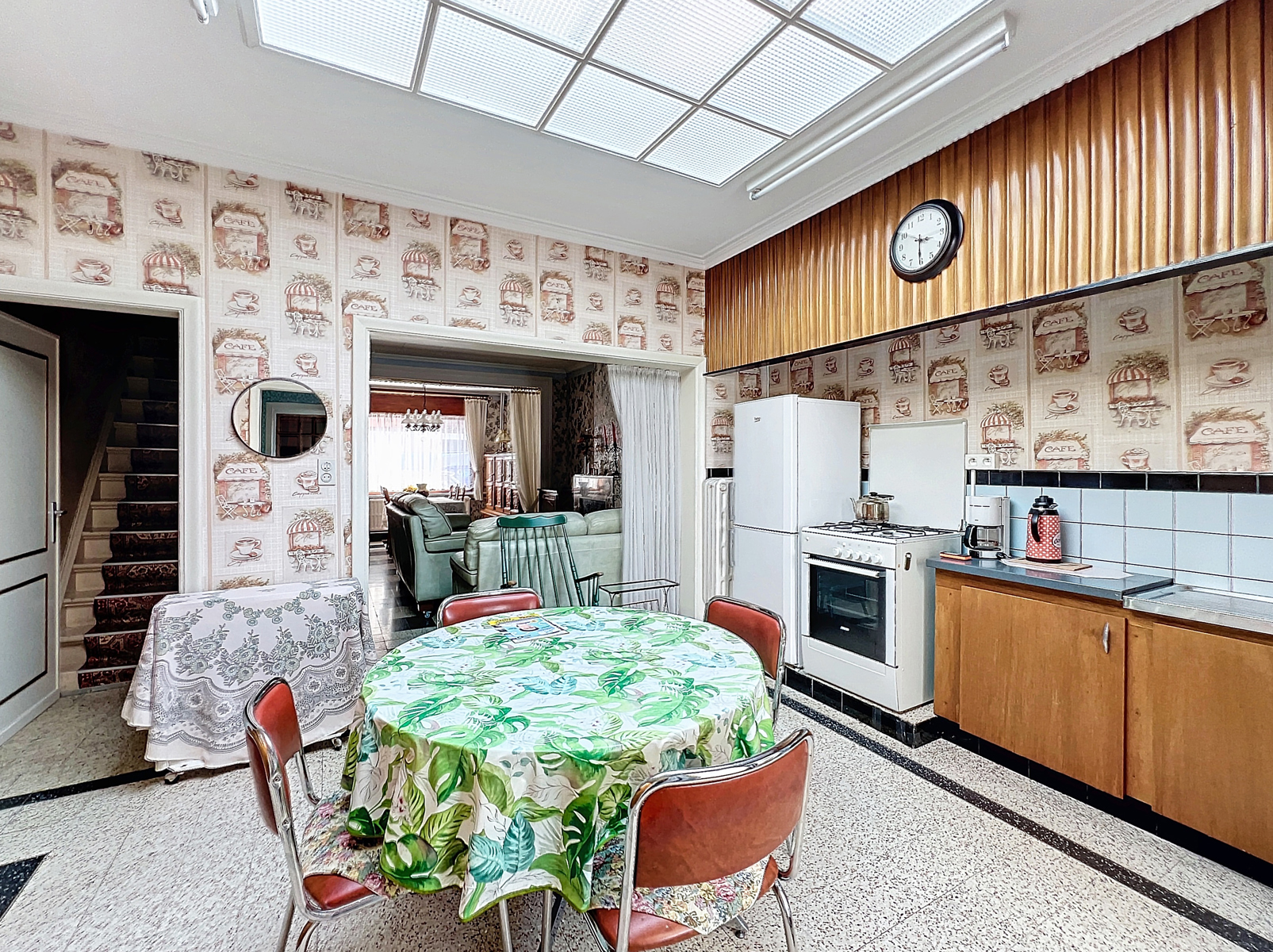 Charmante maison mitoyenne située dans un quartier calme 