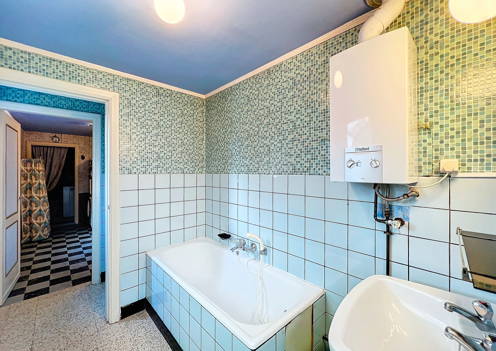 Charmante maison mitoyenne située dans un quartier calme 