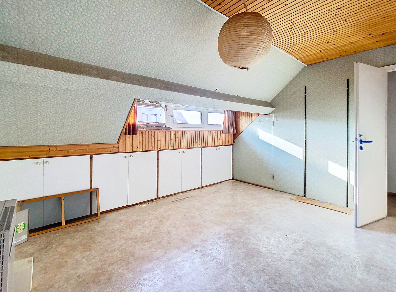 Maison bourgeoise à rénover, pleine de potentiel