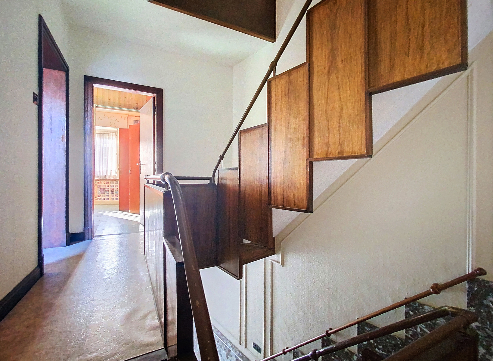 Maison bourgeoise à rénover, pleine de potentiel